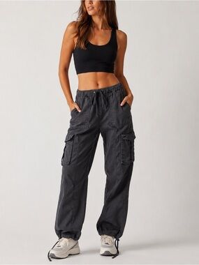 Disclosure Dark Gray Cargo Pants – Women’s 30” Waist – NWOT Utility Streetwear
